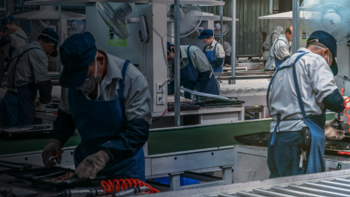 Kebijakan Pajak Perlu Jaga Likuiditas Industri Manufaktur